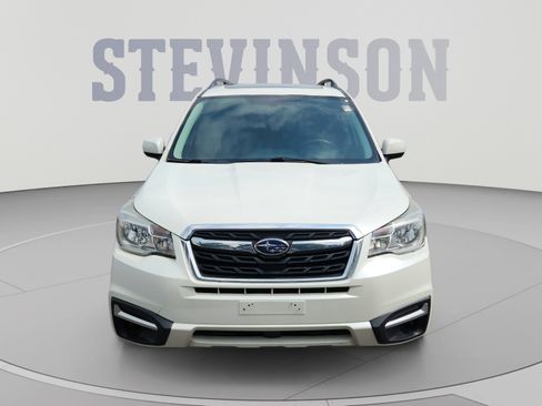 Used 2017 Subaru Forester 2.5i Premium w/ All-Weather Package AWD/4WD image 8