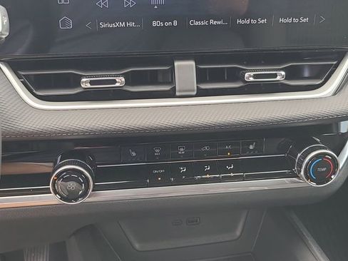 New 2026 Chevrolet Equinox LT w/ Safety and Technology Package image 30