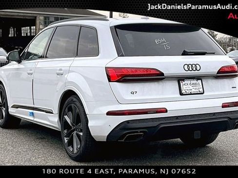 New 2026 Audi Q7 3.0T Premium Plus AWD/4WD image 3