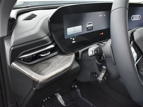 New 2026 Audi Q5 Premium AWD/4WD image 8