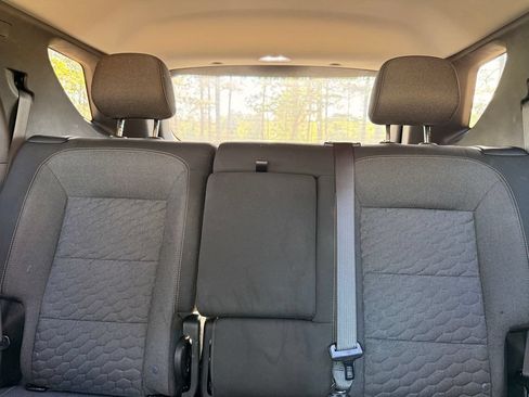 Used 2021 Chevrolet Equinox LT FWD image 29
