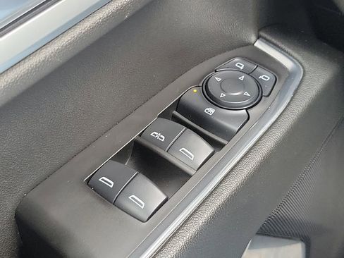 Used 2025 Chevrolet Silverado 1500 LT image 22