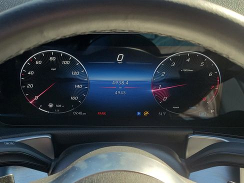 Certified 2025 Mercedes-Benz GLB 250 image 23