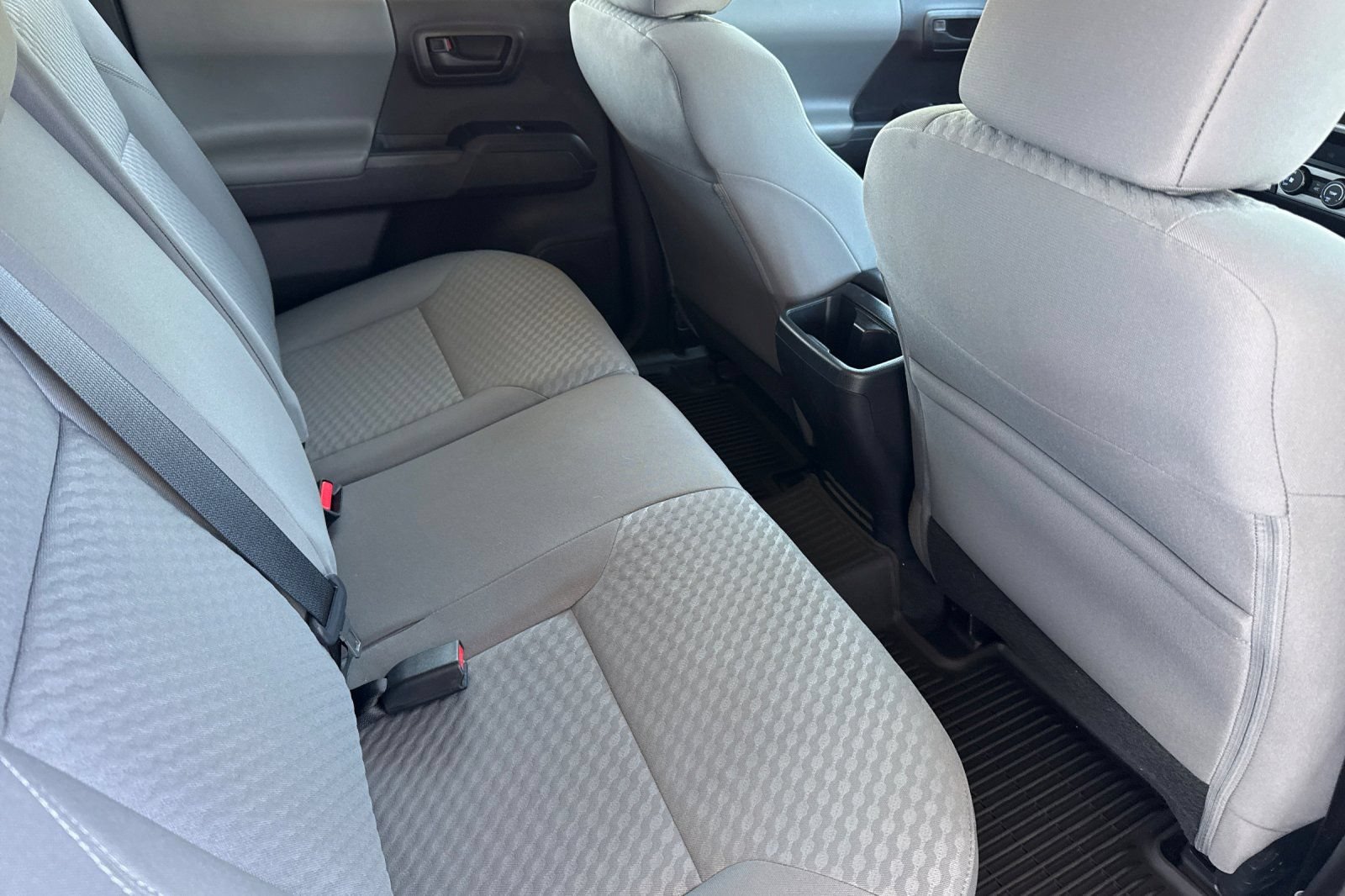 Used 2023 Toyota Tacoma SR w/ SR Convenience Package RWD image 22