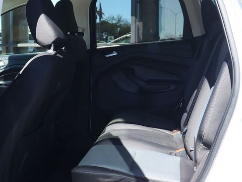 Used 2018 Ford Escape SE image 33