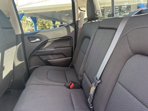 Used 2022 Chevrolet Colorado LT w/ LT Convenience Package image 33