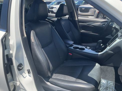 Used 2023 INFINITI Q50 Luxe w/ Cargo Package RWD image 20