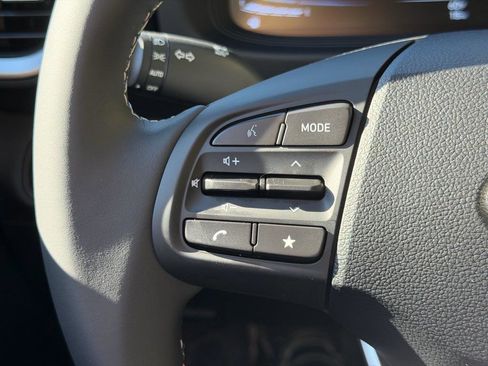 New 2026 Hyundai Venue SEL image 23