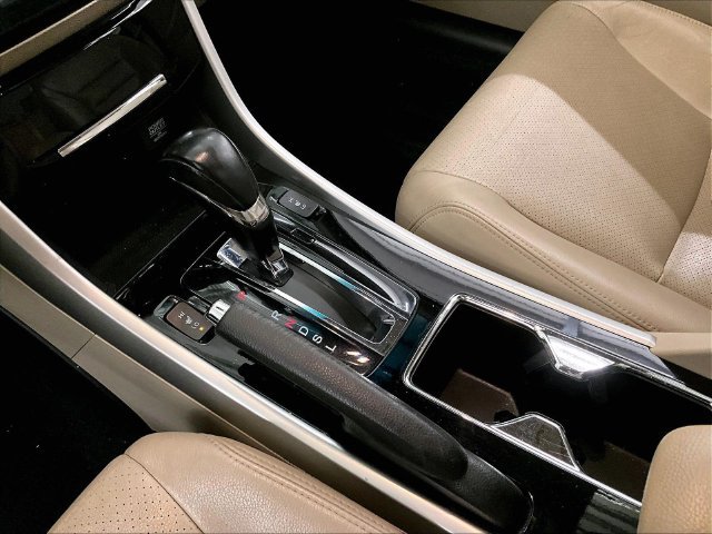 Used 2016 Honda Accord EX-L image 17