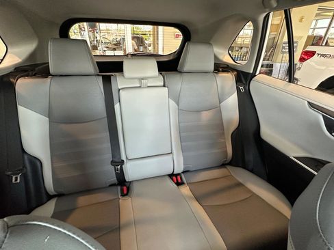 New 2025 Toyota RAV4 Limited image 15