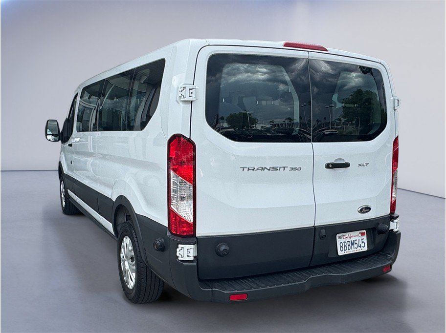 Used 2018 Ford Transit 350 XLT RWD image 4