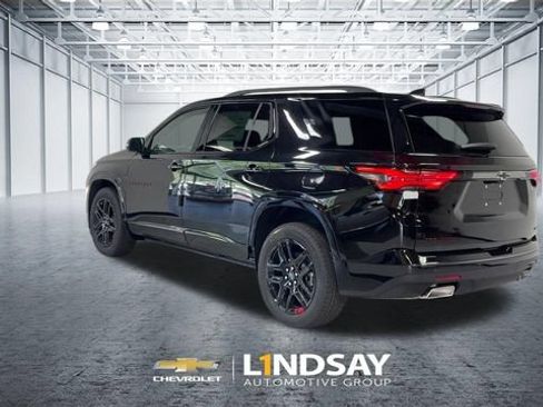 Used 2023 Chevrolet Traverse Premier w/ Redline Edition AWD/4WD image 6