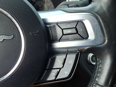 Used 2023 Ford Mustang GT RWD image 9