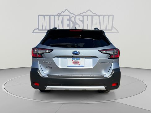 Used 2024 Subaru Outback Limited w/ Popular Package #2 AWD/4WD image 4