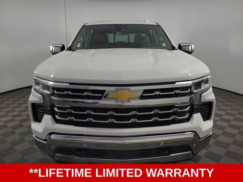 Used 2023 Chevrolet Silverado 1500 LTZ w/ LTZ Premium Package AWD/4WD image 3