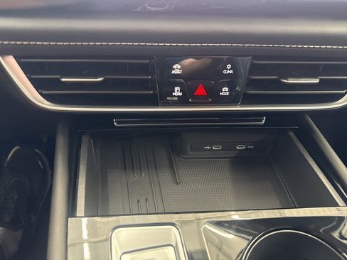 New 2026 Volkswagen Atlas SE image 19