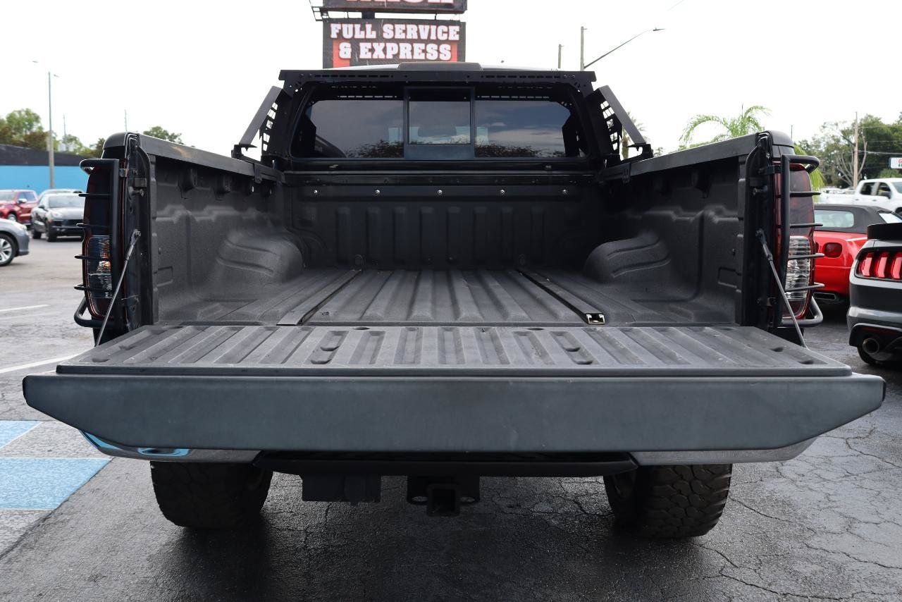 Used 2013 Nissan Frontier SV w/ SV Value Truck Pkg AWD/4WD image 15