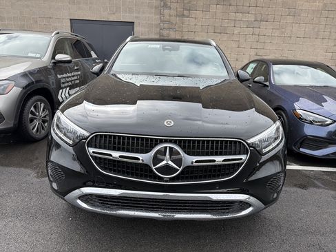 New 2026 Mercedes-Benz GLC 300 4MATIC image 3