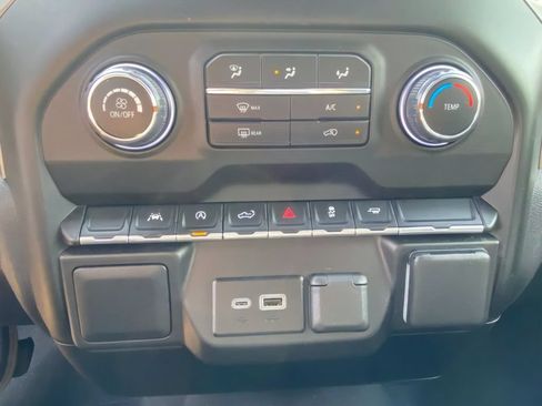 Used 2023 Chevrolet Silverado 1500 Custom RWD image 21