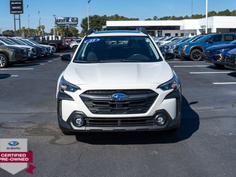 Certified 2025 Subaru Outback Premium image 8