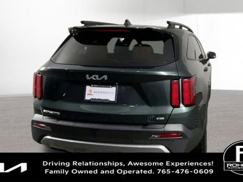 Used 2023 Kia Sorento SX Prestige image 9