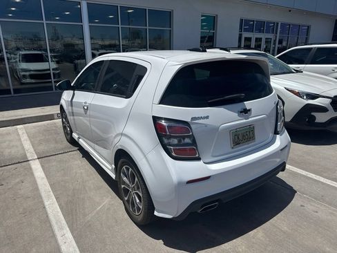 Used 2018 Chevrolet Sonic LT w/ Convenience Package FWD image 8