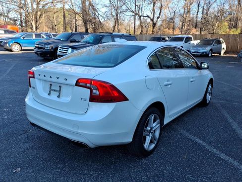 Used 2015 Volvo S60 T5 Premier image 3