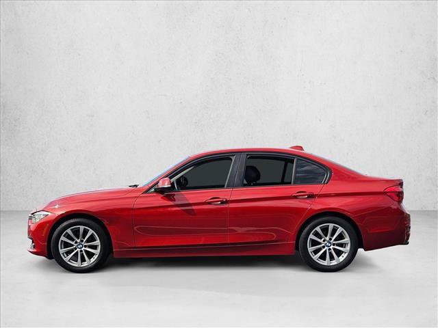 Used 2018 BMW 320i xDrive Sedan w/ Convenience Package AWD/4WD image 3