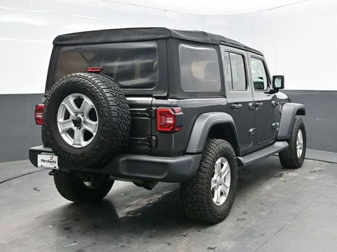 Used 2018 Jeep Wrangler Unlimited Sport S image 6