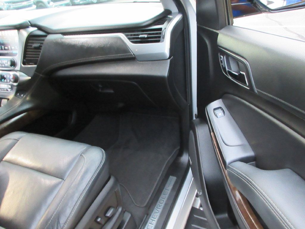 Certified 2019 Chevrolet Tahoe LT w/ LT Signature Package AWD/4WD image 20