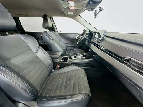 Used 2024 Mitsubishi Outlander SE AWD/4WD image 30