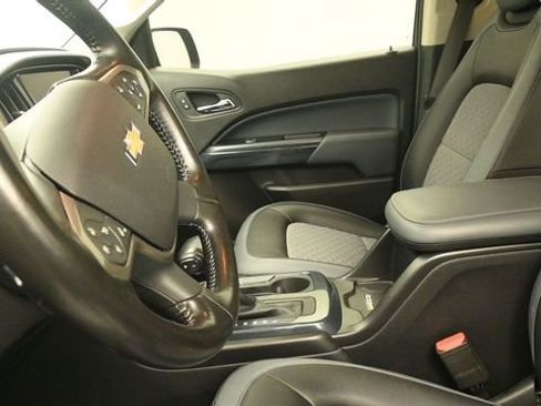 Used 2020 Chevrolet Colorado Z71 AWD/4WD image 20