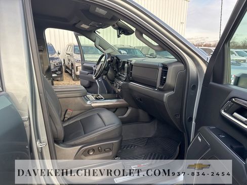 Used 2024 Chevrolet Silverado 3500 LTZ w/ LTZ Plus Package image 25