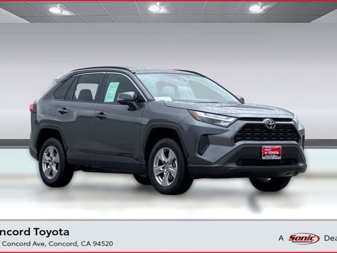 Used 2025 Toyota RAV4 XLE w/ Weather Package image 1
