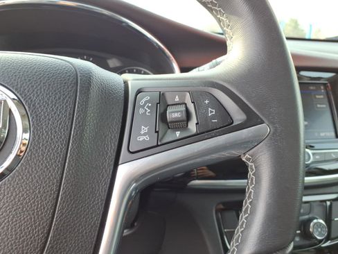 Certified 2022 Buick Encore Preferred w/ Safety Package image 15