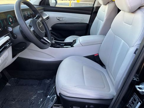 Used 2025 Hyundai Tucson SEL AWD/4WD image 29