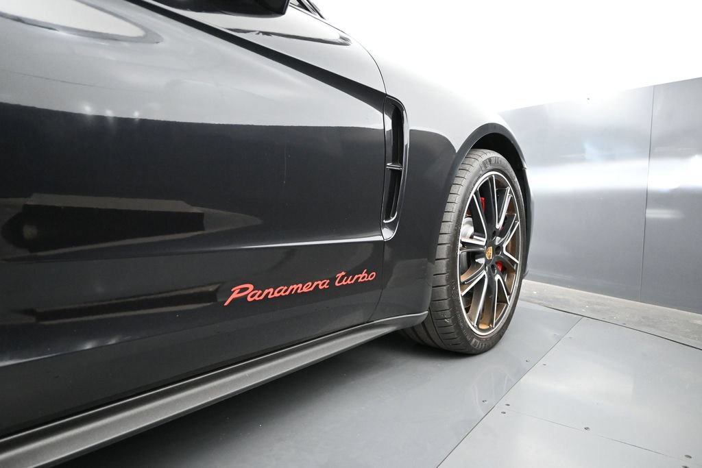 Used 2018 Porsche Panamera Turbo Sport Turismo AWD/4WD image 23