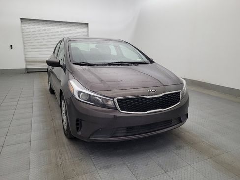 Used 2017 Kia Forte LX w/ LX Popular Package image 14