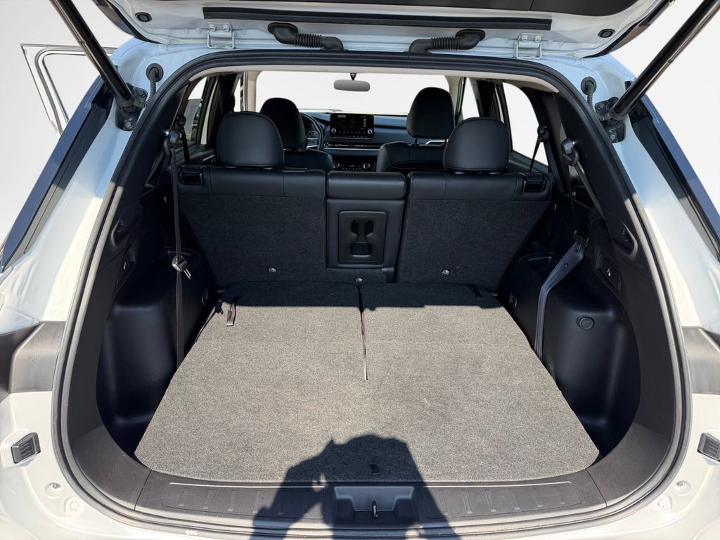 Used 2024 Mitsubishi Outlander SE AWD/4WD image 25