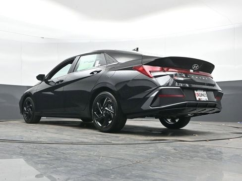 New 2026 Hyundai Elantra SEL Sport Premium FWD image 46
