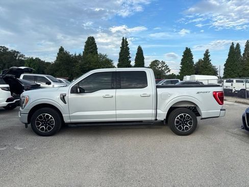 Used 2021 Ford F150 XLT w/ Equipment Group 302A High RWD image 8