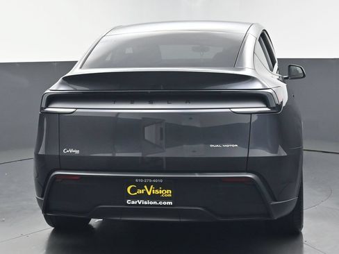 Used 2026 Tesla Model Y Long Range AWD/4WD image 3