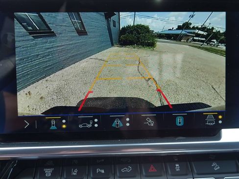 New 2026 Chevrolet Silverado 2500 LTZ w/ LTZ Plus Package AWD/4WD image 34