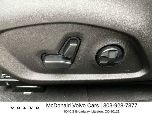 Used 2018 Jeep Renegade Trailhawk AWD/4WD image 12