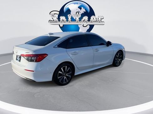 Used 2023 Honda Civic EX image 2