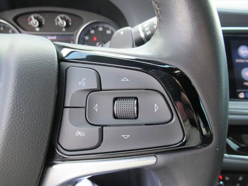 Certified 2023 Buick Enclave Essence image 22