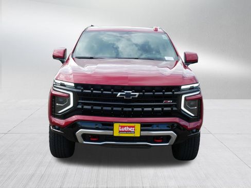 Used 2026 Chevrolet Suburban Z71 w/ Z71 Off-Road Package AWD/4WD image 2