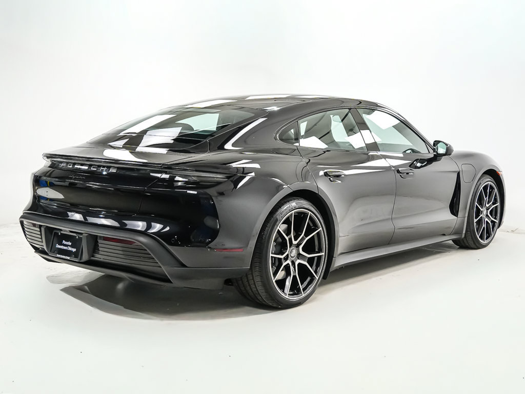 Used 2024 Porsche Taycan RWD image 10