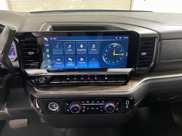 Used 2024 Chevrolet Silverado 1500 LT AWD/4WD image 16