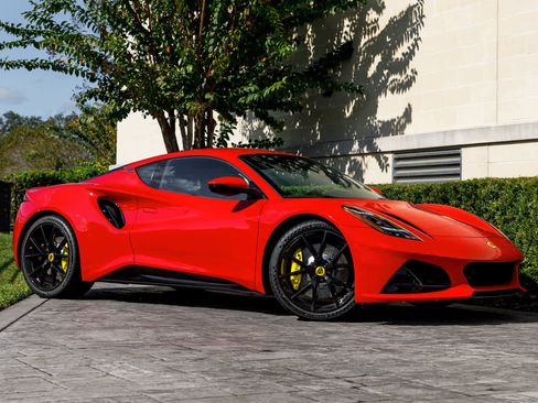 New 2025 Lotus Emira image 13